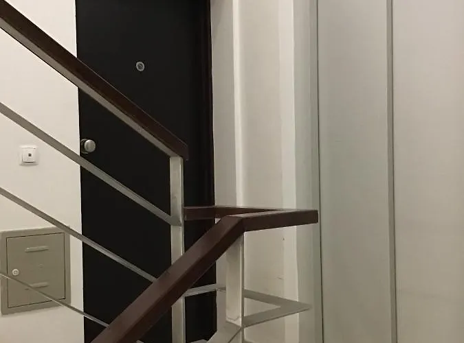 Yellow Flat One Azores Daire *